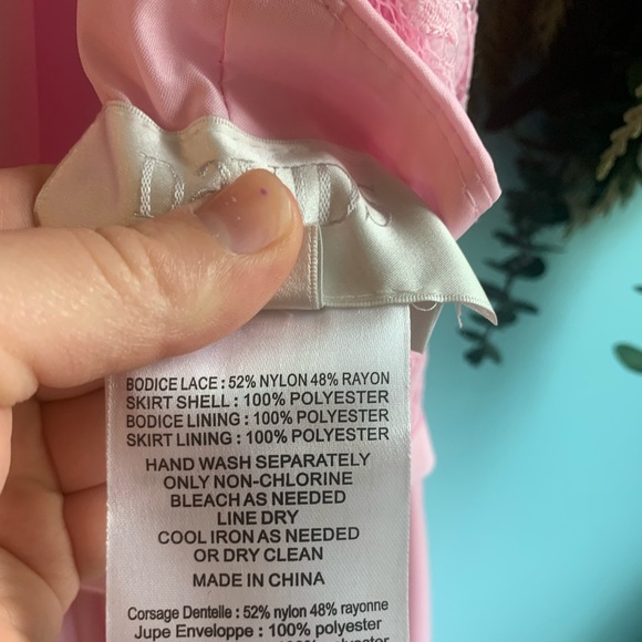 David’s Bridal shade ticketed bridesmaid dress - Picture 6 of 7